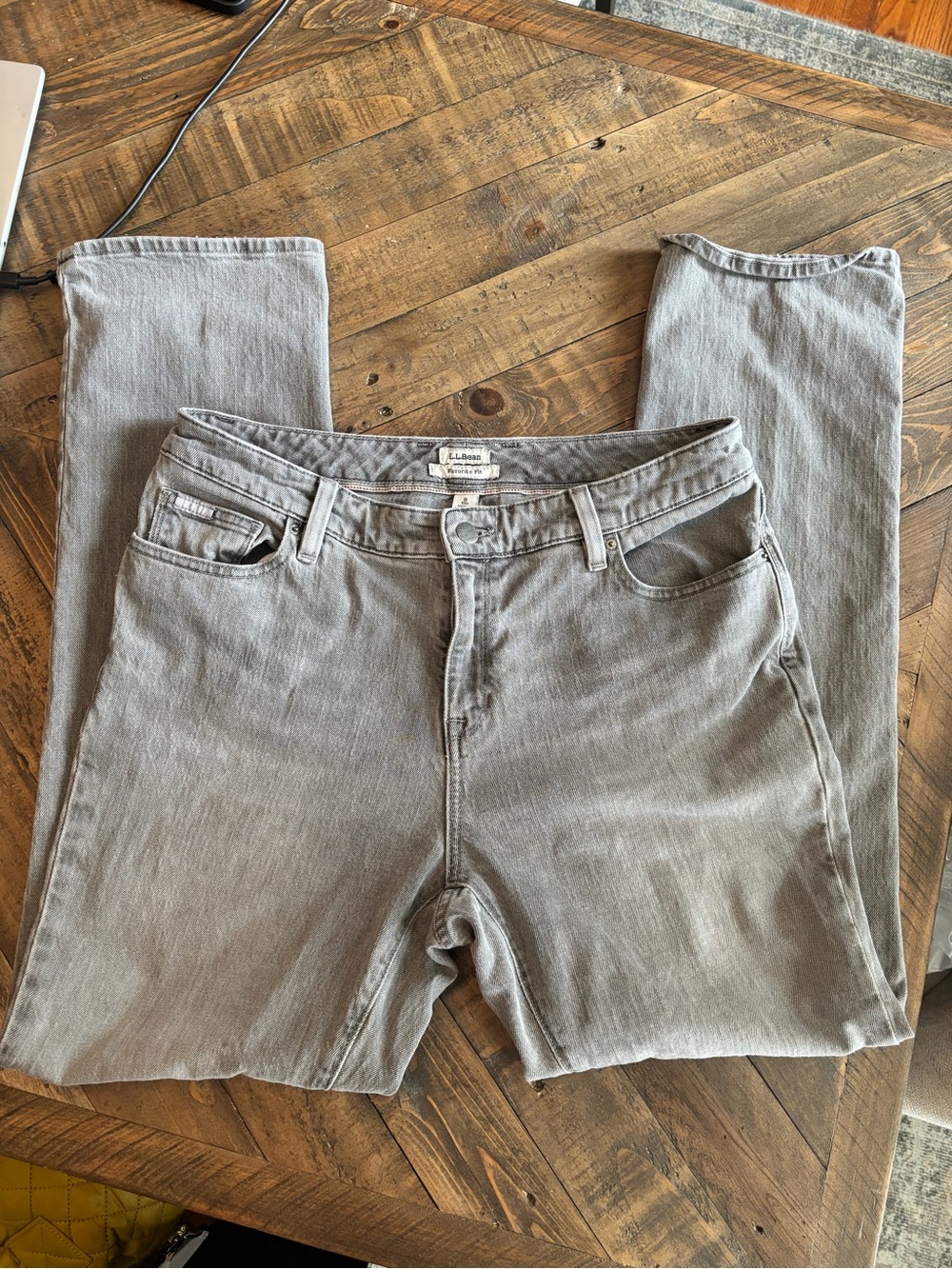 L.L. Bean Favorite Fit Straight Leg Gray Jeans Women's Size 8
